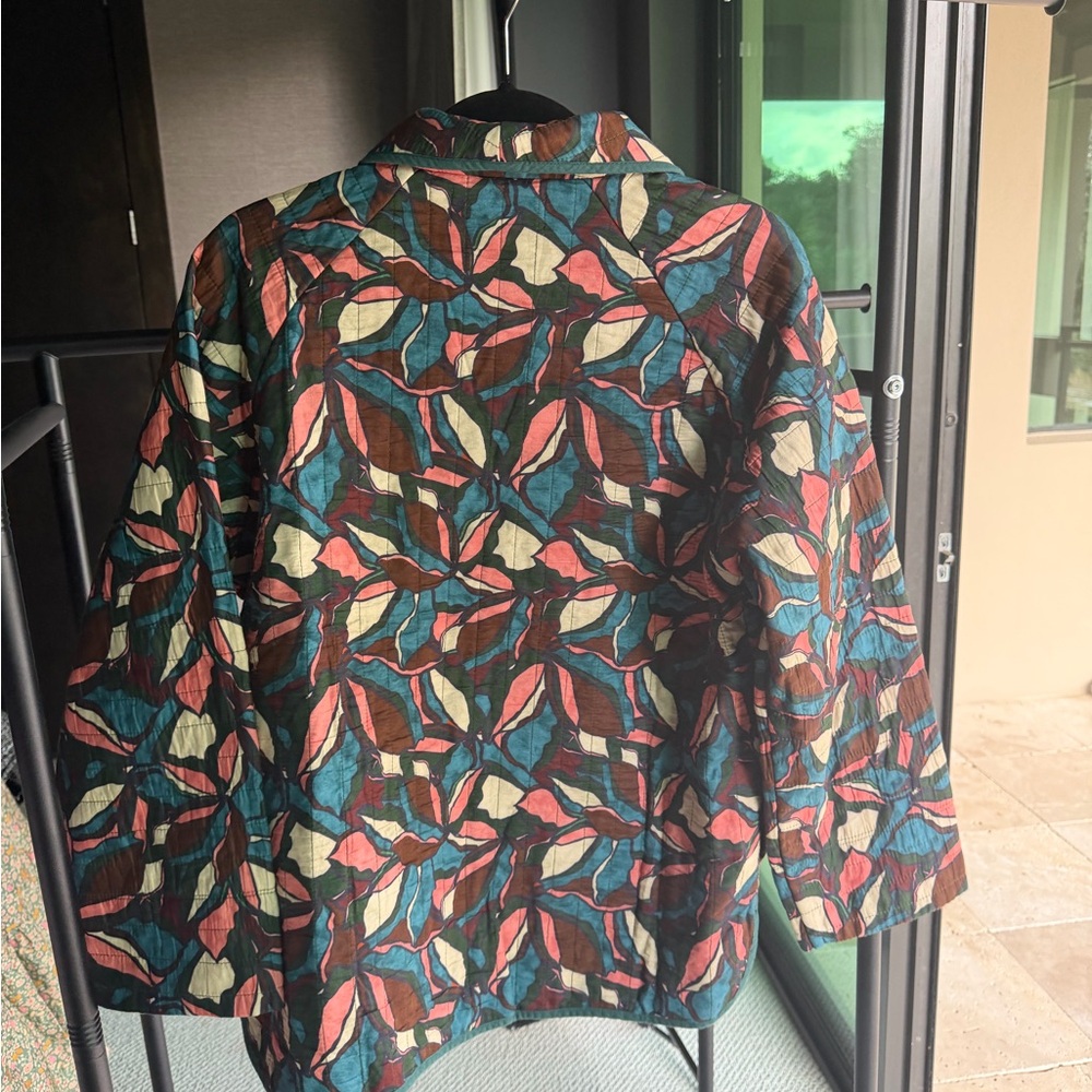 Trovata Multicolor Patterned Puffer Jacket - Picture 2 of 5